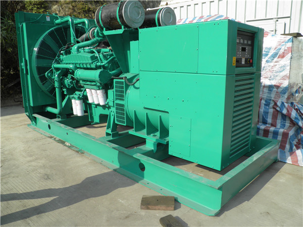 固镇发电车出租-柴油发电机散热器怎样散热