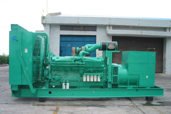 固镇工厂发电机应急发电时如何更准确地检查发电机状态？